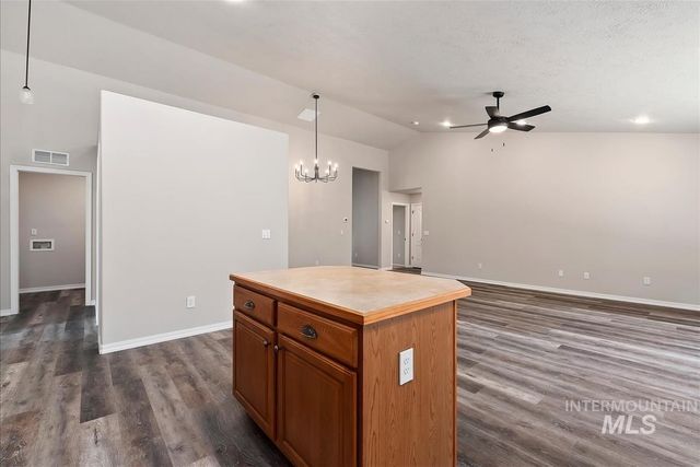 4520 E Concord Way, Nampa, ID 83686