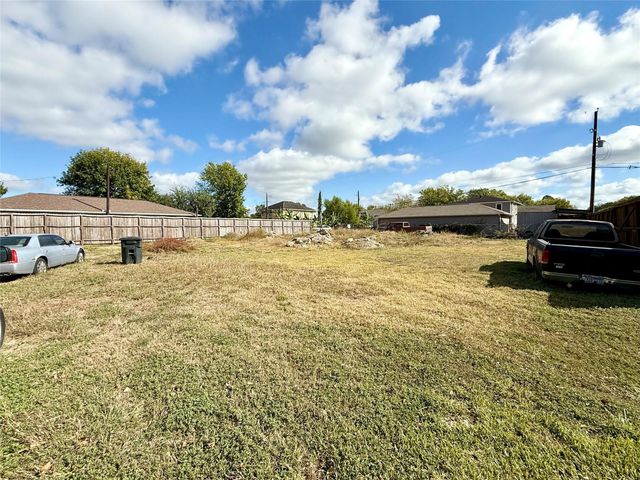 15322 Paul Road, Sugar Land, TX 77498
