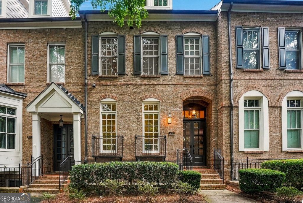 657 Lockton Place, Sandy Springs, GA 30342 — exterior