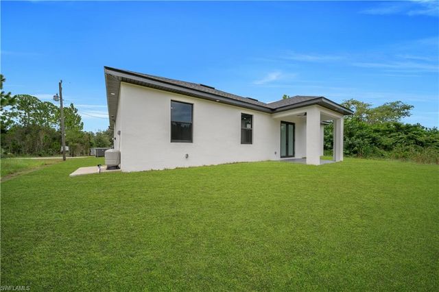 3505 57th ST W, Lehigh Acres, FL 33971