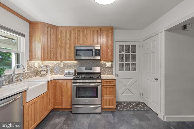 160 SILVER MINE RD, Conestoga, PA 17516