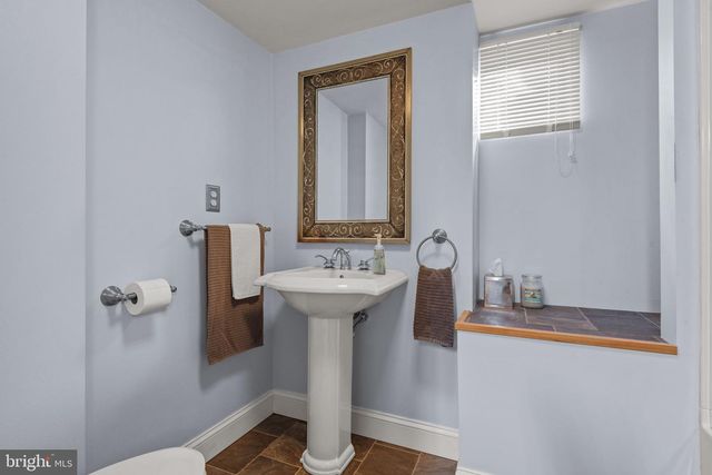 160 SILVER MINE RD, Conestoga, PA 17516