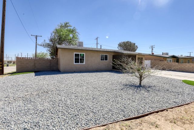 15972 Rexroth Drive, Mojave, CA 93501