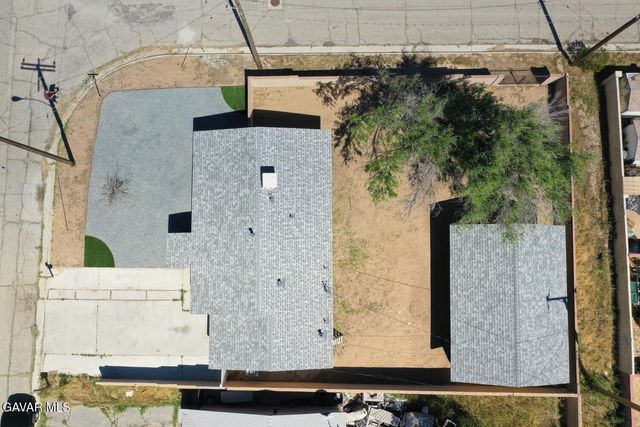 15972 Rexroth Drive, Mojave, CA 93501