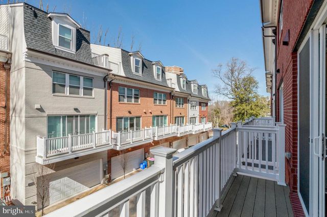 10326 GROSVENOR PL, North Bethesda, MD 20852