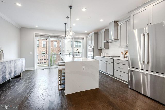 10326 GROSVENOR PL, North Bethesda, MD 20852