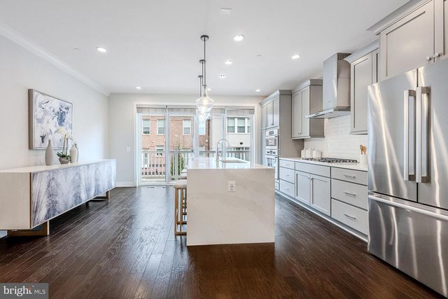 10326 GROSVENOR PL, North Bethesda, MD 20852