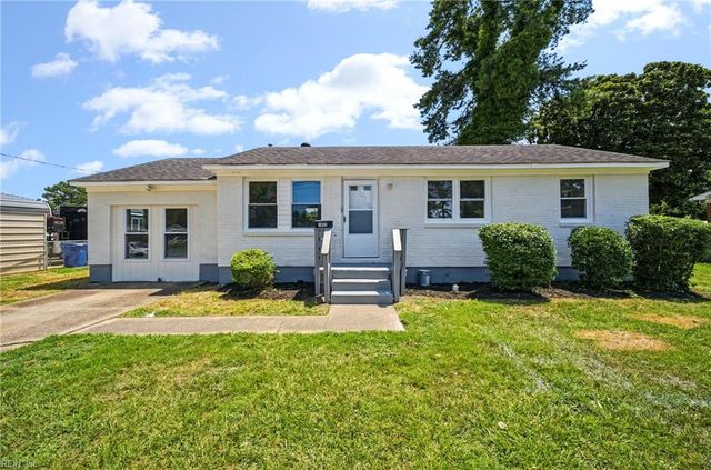 1003 Warfield DR, Portsmouth, VA 23701
