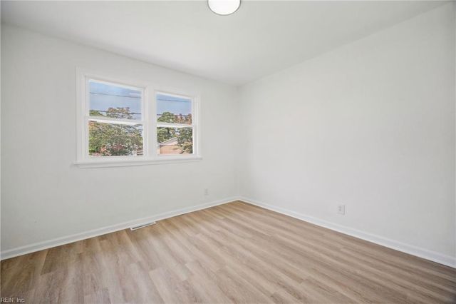 1003 Warfield DR, Portsmouth, VA 23701