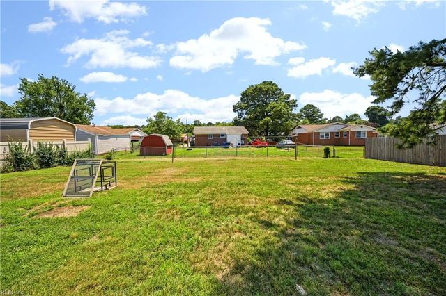 1003 Warfield DR, Portsmouth, VA 23701