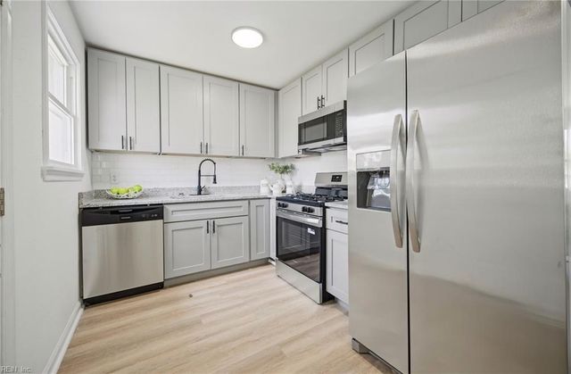 1003 Warfield DR, Portsmouth, VA 23701