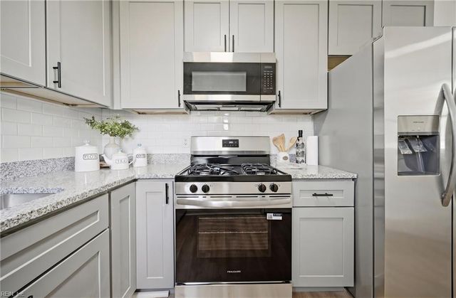1003 Warfield DR, Portsmouth, VA 23701