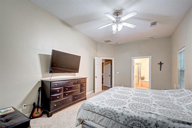 110 Monterrey Road W, Montgomery, TX 77356