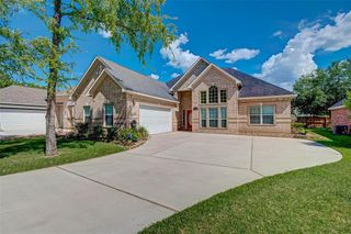 110 Monterrey Road W, Montgomery, TX 77356