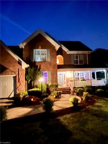 2431 Tweedmore Court, High Point, NC 27265