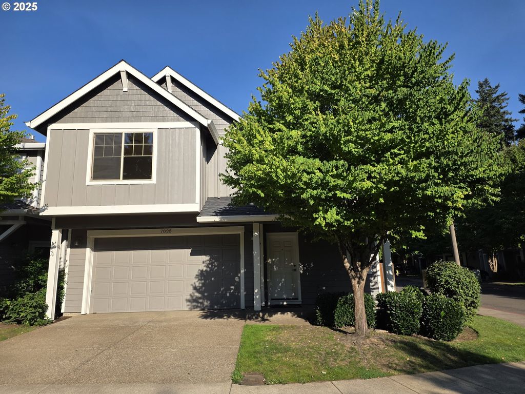 7825 Se SPORRI Ln, Milwaukie, OR 97267