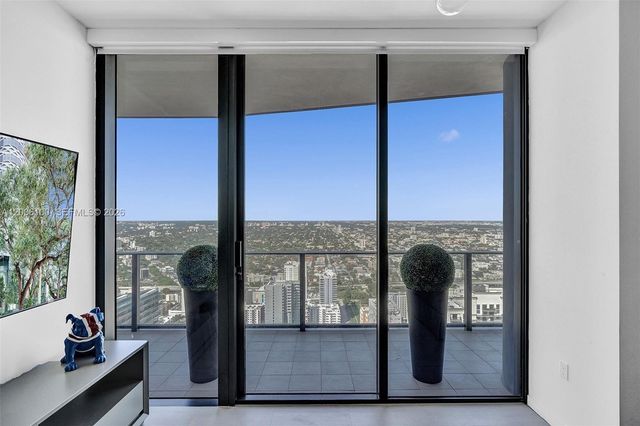 1000 Brickell Plaza PH5106, Miami, FL 33131