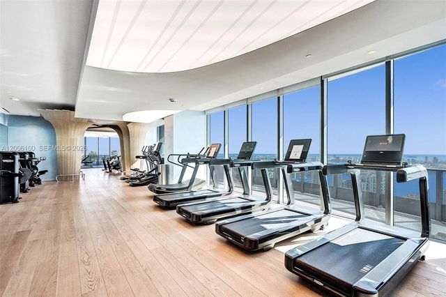 1000 Brickell Plaza PH5106, Miami, FL 33131