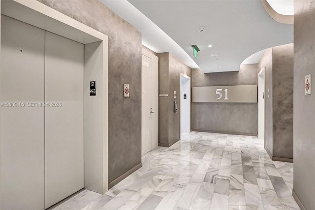 1000 Brickell Plaza PH5106, Miami, FL 33131