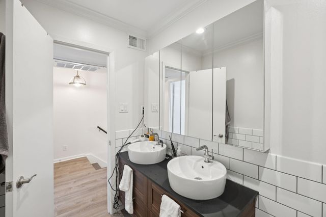 3321 Cole Avenue 116, Dallas, TX 75204