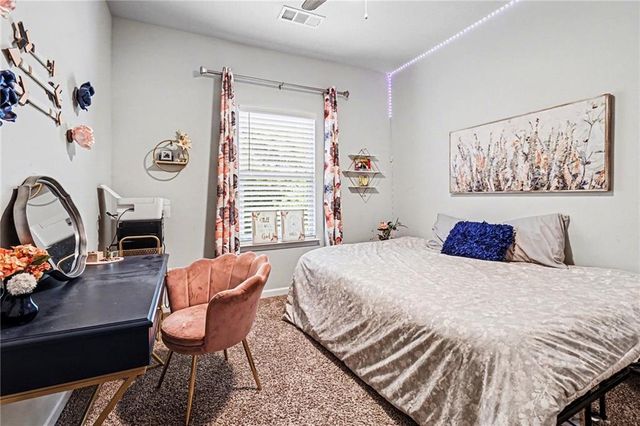 118 Spring Way Square, Canton, GA 30114
