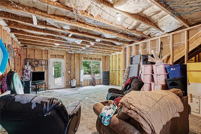118 Spring Way Square, Canton, GA 30114