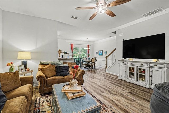 118 Spring Way Square, Canton, GA 30114