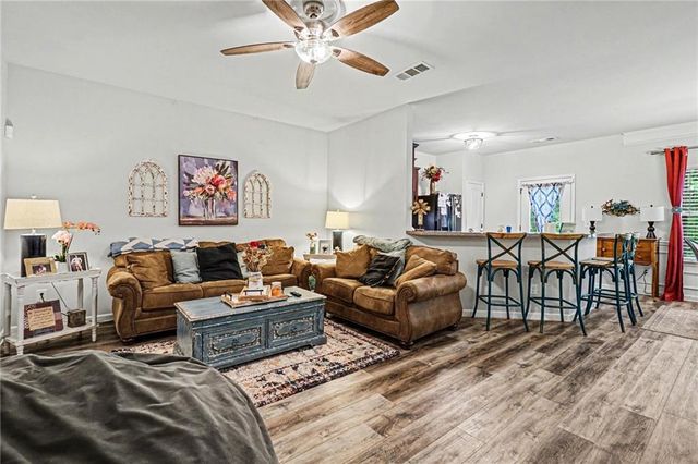 118 Spring Way Square, Canton, GA 30114