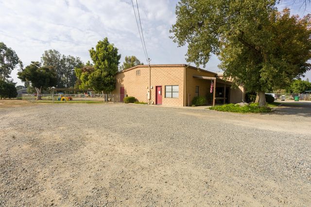 1841 N Westwood Street, Porterville, CA 93257