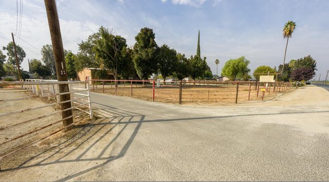 1841 N Westwood Street, Porterville, CA 93257