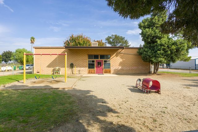 1841 N Westwood Street, Porterville, CA 93257