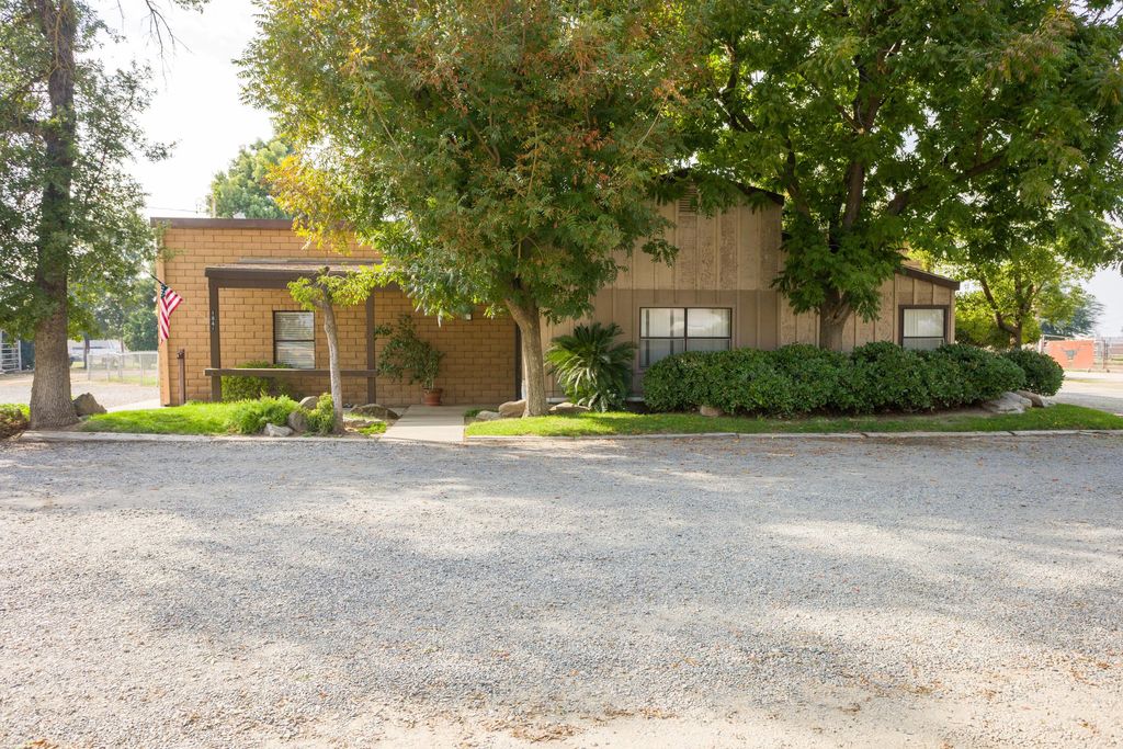 1841 N Westwood Street, Porterville, CA 93257