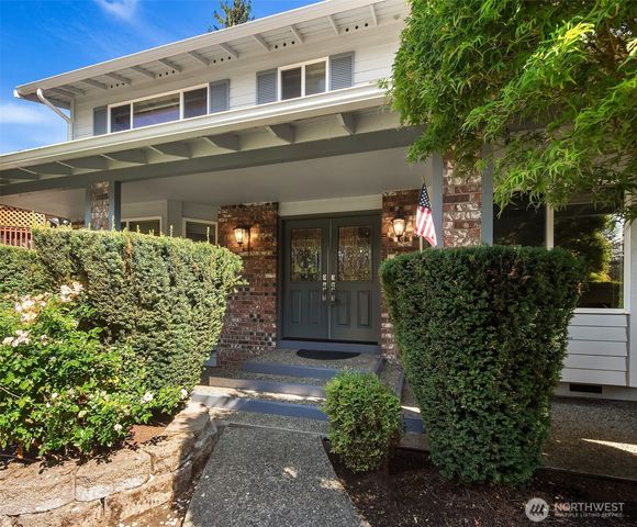 11722 103rd Avenue NE, Kirkland, WA 98034