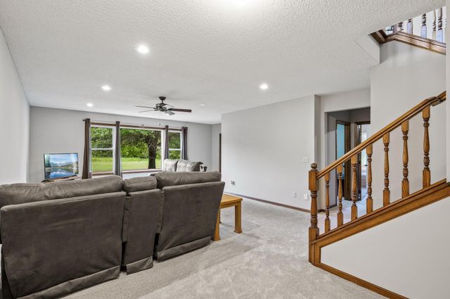 2801 263rd Avenue NE, Isanti, MN 55040