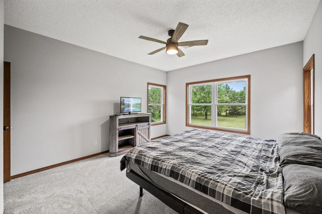 2801 263rd Avenue NE, Isanti, MN 55040