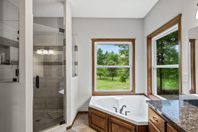 2801 263rd Avenue NE, Isanti, MN 55040