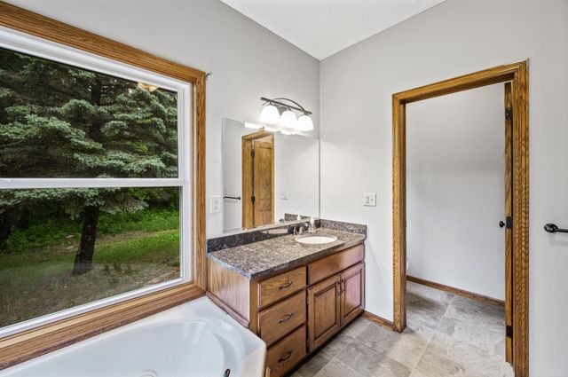 2801 263rd Avenue NE, Isanti, MN 55040