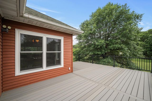 2801 263rd Avenue NE, Isanti, MN 55040