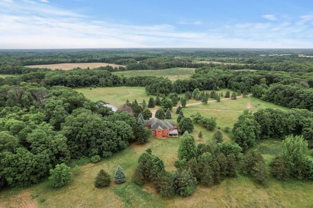 2801 263rd Avenue NE, Isanti, MN 55040