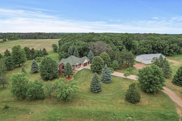 2801 263rd Avenue NE, Isanti, MN 55040