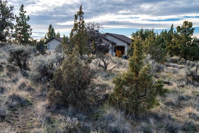 362 SE Wildflower Drive, Madras, OR 97741