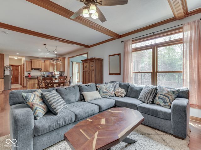 5517 Westbourne Court, Greenwood, IN 46143