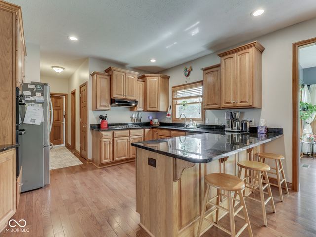 5517 Westbourne Court, Greenwood, IN 46143