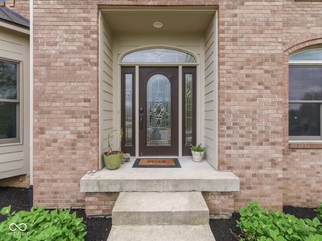 5517 Westbourne Court, Greenwood, IN 46143