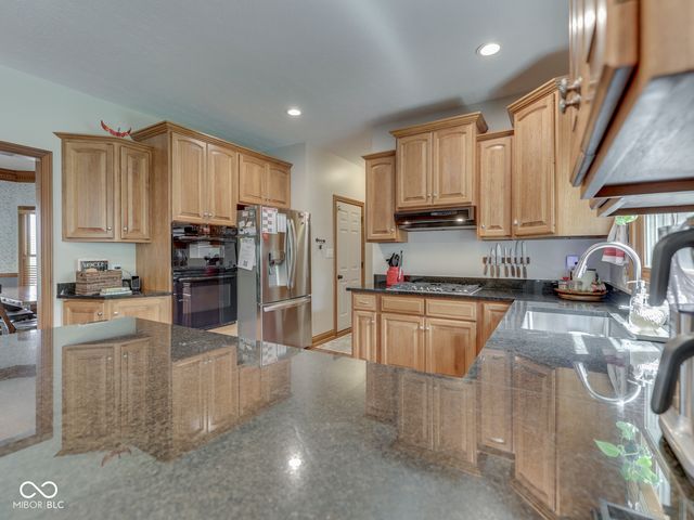 5517 Westbourne Court, Greenwood, IN 46143