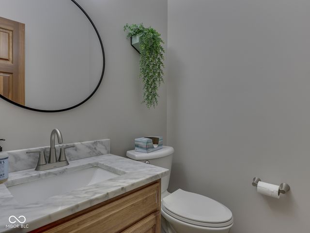 5517 Westbourne Court, Greenwood, IN 46143