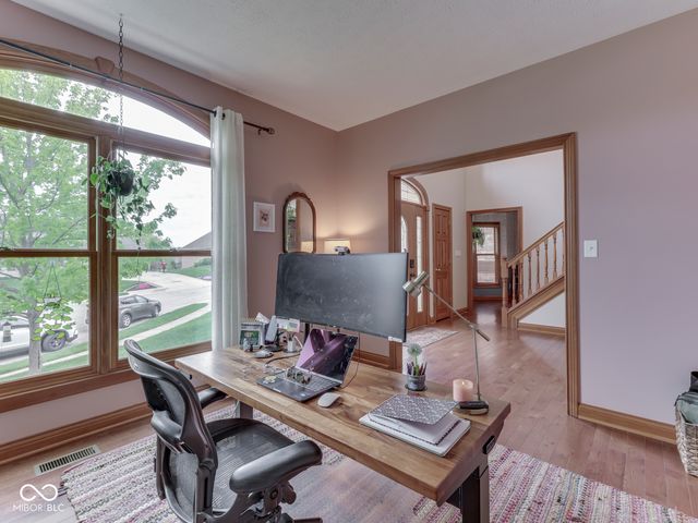 5517 Westbourne Court, Greenwood, IN 46143