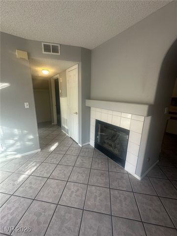 1600 North Torrey Pines Drive 102, Las Vegas, NV 89108