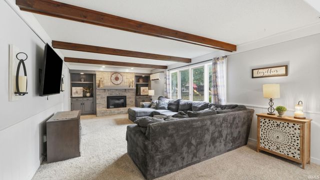 8112 Tewksbury Court, Fort Wayne, IN 46835