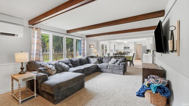 8112 Tewksbury Court, Fort Wayne, IN 46835